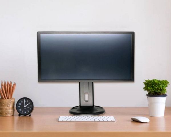Perfect All-in-one desktop Computer with touch screen for home and workspace.